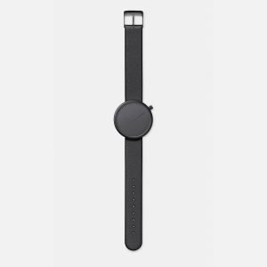 Circular facet watch